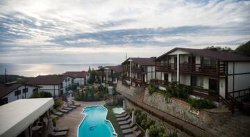 Фотографии Гостиница Курортный клуб Daчi г. Алушта Крым (Россия) №1 Фото Гостиница Курортный клуб Daчi г. Алушта 1