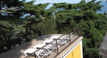 Фотографии Гостиница Guest House Y Viktorii г. Алушта Крым (Россия) №3 Фото Гостиница Guest House Y Viktorii г. Алушта 3