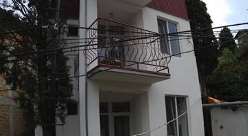 Фотографии Гостиница Guest House Kiparis г. Алушта Крым (Россия) №1 Фото Гостиница Guest House Kiparis г. Алушта 1
