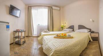 Фотографии Гостиница Tanais Guest House г. Алушта Крым (Россия) №2 Фото Гостиница Tanais Guest House г. Алушта 2