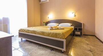 Фотографии Гостиница Tanais Guest House г. Алушта Крым (Россия) №4 Фото Гостиница Tanais Guest House г. Алушта 4