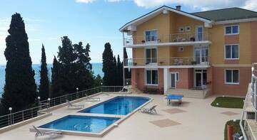 Фотографии Гостевой дом Villa Mindalnaya Volna г. Алушта Крым (Россия) №1 Фото Гостевой дом Villa Mindalnaya Volna г. Алушта 1
