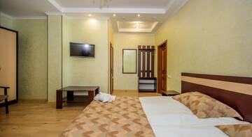 Фото номера Стандартный двухместный номер с 1 кроватью Гостиница VK Hotel Royal г. Алушта 6