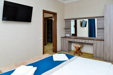 Фото номера ЛЮКС *** Гостиница Пансионат Нева г. Алушта 3