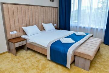 Фото номера ЛЮКС *** Гостиница Пансионат Нева г. Алушта 5