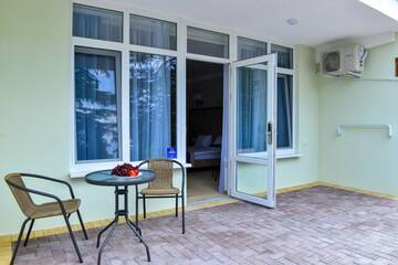 Фото номера Делюкс *** Гостиница Пансионат Нева г. Алушта 10