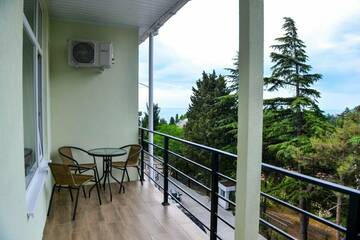 Фото номера ЛЮКС *** Гостиница Пансионат Нева г. Алушта 16