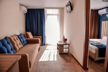 Фото номера Комфорт плюс *** Гостиница Пансионат Нева г. Алушта 9