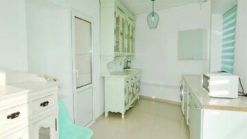 Фото номера Апартаменты Гостиница Бон Мезон г. Алушта 12