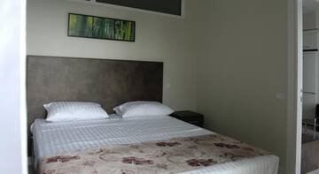 Фото номера Апартаменты с 2 спальнями Гостиница Alushta Royal Apartments г. Алушта 5
