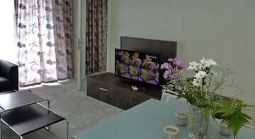 Фото номера Апартаменты с 2 спальнями Гостиница Alushta Royal Apartments г. Алушта 9