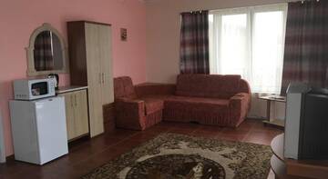 Фото номера Семейный номер с видом на море Гостевой дом Villa Violetta г. Алушта 2