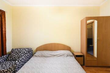 Фото номера Двухместный номер с 1 кроватью — цокольный этаж Гостиница Эдем г. Алушта 5