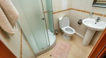 Фото номера Двухместный номер с 1 кроватью — цокольный этаж Гостиница Эдем г. Алушта 11