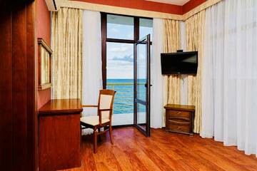 Фото номера Апартаменты с террасой Гостиница Калипсо г. Алушта 6