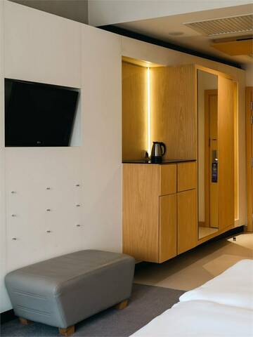 Фото номера Стандарт Модерн с видом на горы 5* Гостиница Riviera Sunrise г. Алушта 6