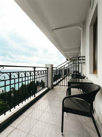 Фото номера Улучшенный Модерн с видом на море 5* Гостиница Riviera Sunrise г. Алушта 4