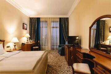 Фото номера Улучшенный Классик с видом на море 4* Гостиница Riviera Sunrise г. Алушта 4