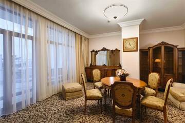 Фото номера Люкс Классик с видом на море 4* Гостиница Riviera Sunrise г. Алушта 2