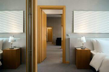 Фото номера Президентский Люкс Модерн с видом на море 5* Гостиница Riviera Sunrise г. Алушта 15