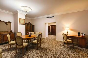 Фото номера Люкс Классик с видом на море 4* Гостиница Riviera Sunrise г. Алушта 5