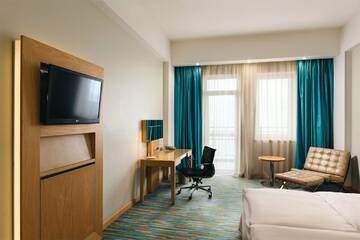 Фото номера Улучшенный Модерн с видом на море 5* Гостиница Riviera Sunrise г. Алушта 3