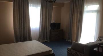 Фото Гостевой дом NIKA Mini Hotel г. Алушта 4