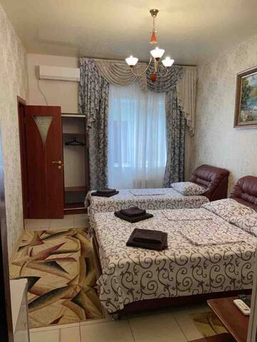 Фото номера Трехместный номер боковой с видом на море Гостиница Ostrovok Hotel г. Алушта 2