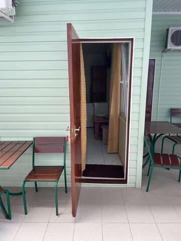 Фото номера Трехместный номер эконом-класса Гостиница Ostrovok Hotel г. Алушта 9