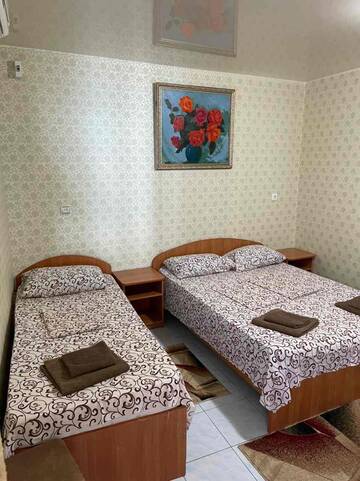 Фото номера Трехместный номер эконом-класса Гостиница Ostrovok Hotel г. Алушта 13