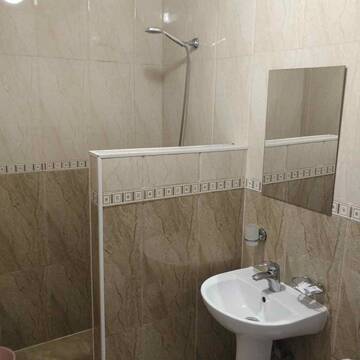 Фото номера Трехместный номер с выходом на море Гостиница Ostrovok Hotel г. Алушта 3