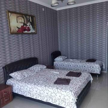 Фото номера Трехместный номер с выходом на море Гостиница Ostrovok Hotel г. Алушта 2