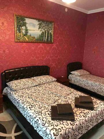 Фото номера Трехместный номер с видом на море Гостиница Ostrovok Hotel г. Алушта 2