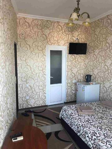 Фото номера Двухместный номер боковой с видом на море Гостиница Ostrovok Hotel г. Алушта 8