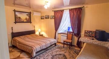 Фото номера Улучшенный трехместный номер Гостевой дом Kamennyy Ostrov г. Алушта 2