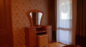 Фото номера Четырехместный номер с балконом Гостевой дом Elite house hold Classic г. Алушта 4