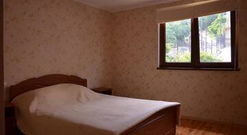 Фото номера Четырехместный номер &quot;Комфорт&quot; Гостевой дом Elite house hold Classic г. Алушта 4