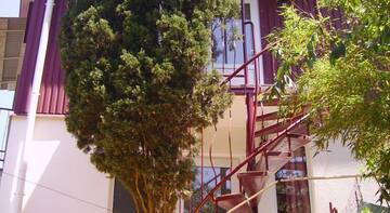 Фото номера Четырехместный номер &quot;Комфорт&quot; Гостиница Guest House Kiparis г. Алушта 5