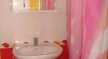 Фото номера Номер-студио с балконом Гостиница Guest House Kiparis г. Алушта 5