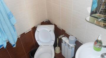 Фото номера Двухместный номер с 1 кроватью и террасой Гостиница Guest House Neptun г. Алушта 6