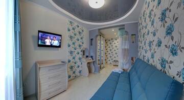 Фото номера Бирюзово-белый двухкомнатный  Гостевой дом Guest House Lora г. Алушта 8