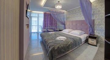 Фото номера Серый гламур двухкомнатный  Гостевой дом Guest House Lora г. Алушта 4