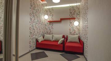 Фото номера Алый-любимый трехкомнатный  Гостевой дом Guest House Lora г. Алушта 7