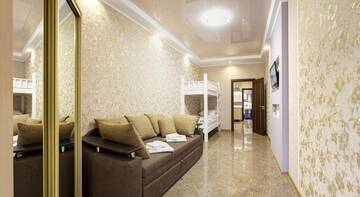 Фото номера Бежевый двухкомнатный Гостевой дом Guest House Lora г. Алушта 2
