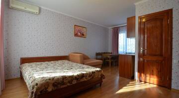 Фото номера Номер-студио Гостиница Таврический г. Алушта 2