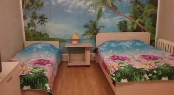 Фото номера Стандартный трехместный номер Гостиница Guest House Gorkogo 60 г. Алушта 2