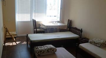 Фото номера Трехместный номер Гостиница Guest House Oktyabrskaya 15 г. Алушта 14