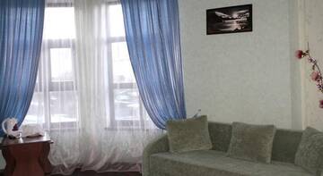 Фото номера Четырехместный номер Гостиница Кинг г. Алушта 4