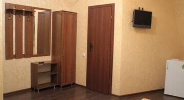 Фото номера Двухместный номер Делюкс с 1 кроватью или 2 отдельными кроватями Гостиница Кинг г. Алушта 9