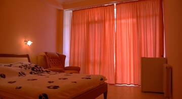 Фото номера Полулюкс Гостиница Комфорт г. Алушта 4